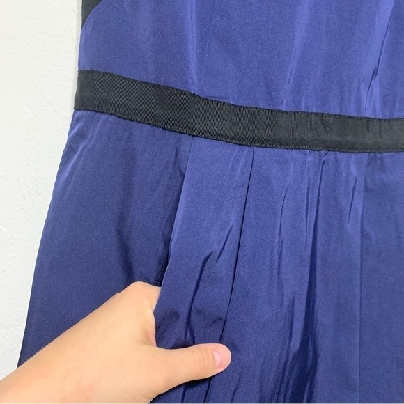 Theory Joena Dress Color Block Blue & Black Short Sleeve Career Business size 2 - Picture 2 of 7